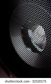 Speaker grille
