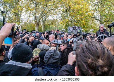 SPEAKERS CORNER, LONDON/ENGLAND- 1 November 2020: Tommy Robinson speaking to Christian preacher Hatun, before later being arrested