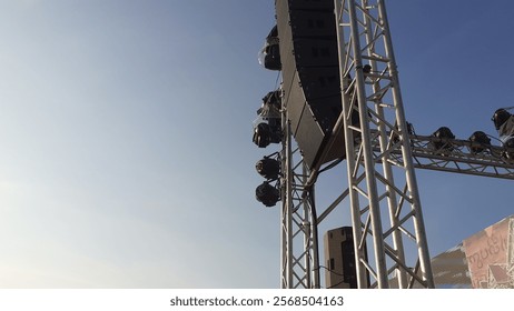 Speakers and lighting systems are basic equipment that can be found at music events.