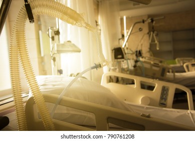 Special equipment for artificial respiration in a resuscitation chamber with modern medical beds for injured in a regional hospital (patient recovery, death - concept)