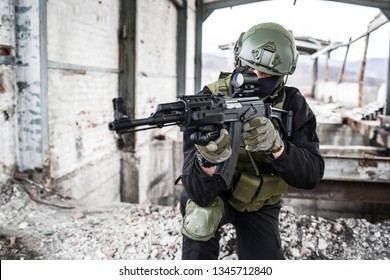 Special Forces Police Soldier In Action Battle Ruined Building Aiming Riffle Air Soft