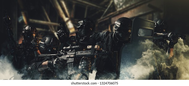 Special Forces Soldier Police, Swat Team Member	