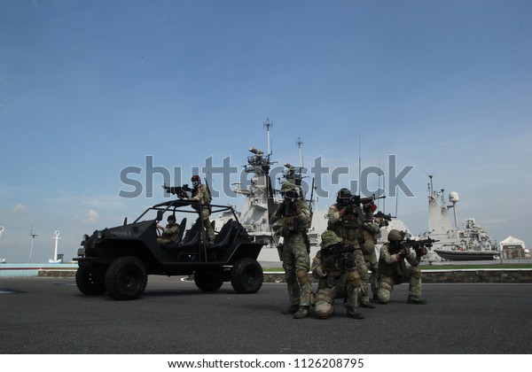 a special forces unit of the Indonesian\
navy based in Surabaya East Java Indonesia is always ready to face\
the enemy. taking photos of 10 December\
2017
