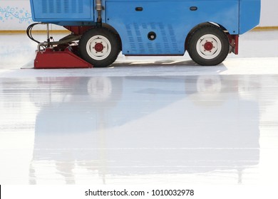 special machine ice harvester cleans the ice rink