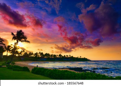 Spectacular sunset over a Pacific Ocean beach on Kauai, Hawaii, USA