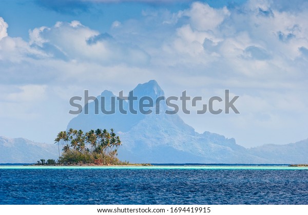 Spectacular view on Bora Bora Island ,\
Society Islands, French Polynesia, south pacific\
Islands