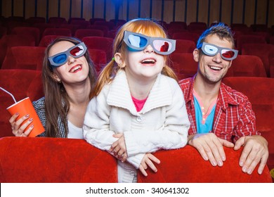 12,679 Movie family cinema Images, Stock Photos & Vectors | Shutterstock