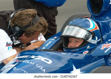 Speedway, IN, USA – May 26, 2006: Race Driver Al Unser Jr. Prepares To Practice For The Indy 500 On Carb Day At Indianapolis Motor Speedway.