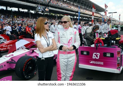 Speedway, IN, USA - May 29, 2016:  British IndyCar Driver Pippa Mann Awaits The Start Of The 2016 Indy 500 At Indianapolis Motor Speedway.