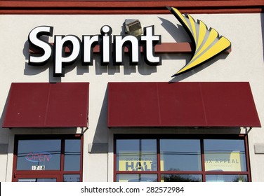 Sprint Store Images Stock Photos Vectors Shutterstock