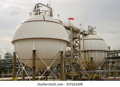 Spherical Type ,LPG Storage Tank.