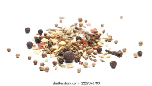 Spice blend, garam masala, mix black pepper, coriander, cumin, garlic granules, allspice, sea ​​salt, ground chili peppers, cinnamon, cloves grain, chopped ginger, bay leaves isolated on white - Powered by Shutterstock