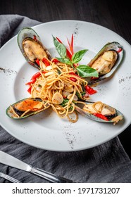 Spicy Asian Fusion Dish Of Spaghetti With Mussels