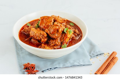 Spicy and Authentic Lamb Vindaloo