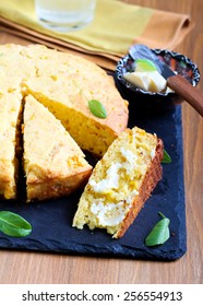 Spicy Cornbread With Sweet Corn And Chicken