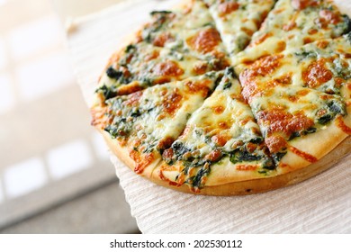 Spinach Pizza