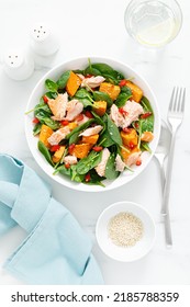 Spinach, Salmon And Sweetpotato Festive Thansgiving Salad With Paprika