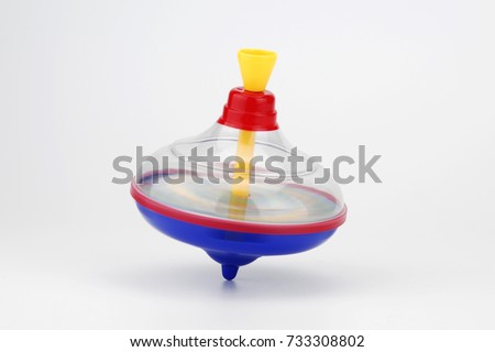 The spinning top is a traditional Japanese toy.The pegtop is a popular toy among boys and girls who enjoy watching them spin.A humming top is operated by hand in a very simple way. 