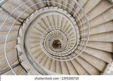 218 Fibonacci Staircase Images, Stock Photos & Vectors 