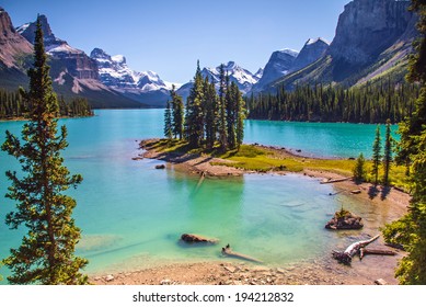 17,269 Spirit island Images, Stock Photos & Vectors | Shutterstock