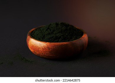 Spirulina Algae Powder Wooden Bowl