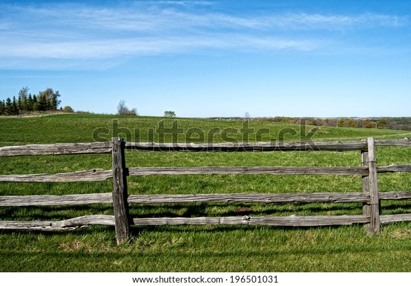 Split Rail Fence Along Country Field Stock Photo 196501031 | Shutterstock