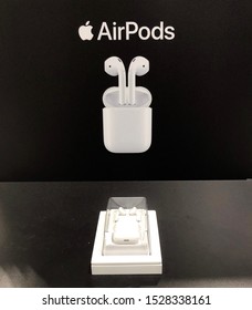 Spokane, WA/USA - October 2019: Apple Wireless AirPods On Display At A Retail Store. Apple AirPods Are Wireless Bluetooth Earbuds Created By Apple.