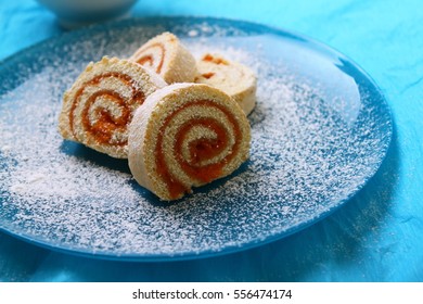 
Sponge Cake Roll