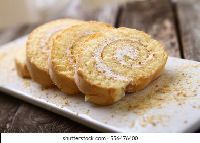 
Sponge Cake Roll