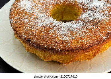 Spongy Round Coconut Sponge Cake