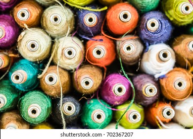 tapestry thread
