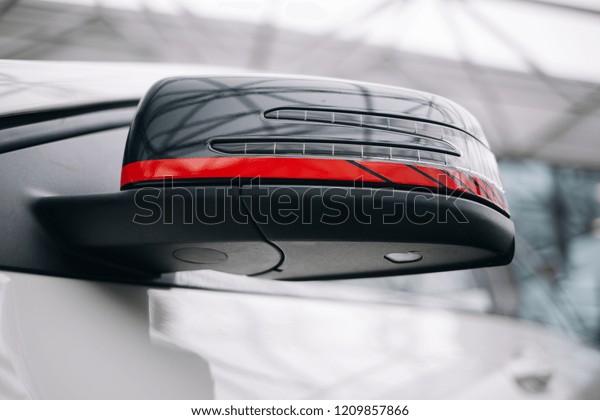 Sport car rear view\
mirror