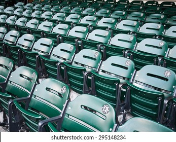 Sports Stadium Seats - Picture Of Green Sports Stadium Seats At A Baseball Ballpark Venue