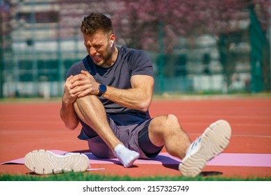 8,808 Sportsman pain Images, Stock Photos & Vectors | Shutterstock