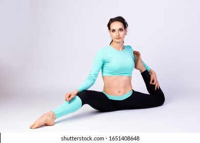 273 Doing slim tall woman Images, Stock Photos & Vectors | Shutterstock