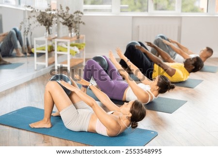 Similar – Foto Bild Junges Mädchen macht Yoga Fitness-Übung im Freien in schönen Bergen Landschaft. Mädchen tun Morgengymnastik auf einer Wiese in den Bergen. Meditation und Entspannung. Gesunder Lebensstil.