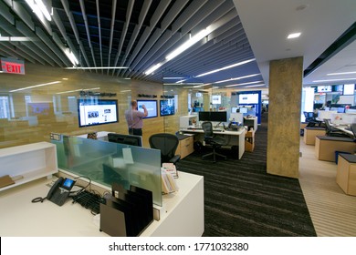 Spring, 2016 - Washington DC, USA - News Room At The Washington Post. Newsroom Of A Major American Newspaper