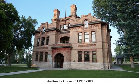 SPRING CITY, UNITED STATES - Jun 12, 2020: An Old Public School In Spring City Utah, United States