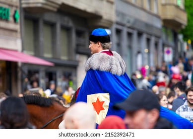 Spring Festival Named Sechseläuten With Horse Raiders In Historical Dresses At City Of Zürich On A Rainy Spring Day. Photo Taken April 24th, 2022, Zurich, Switzerland.