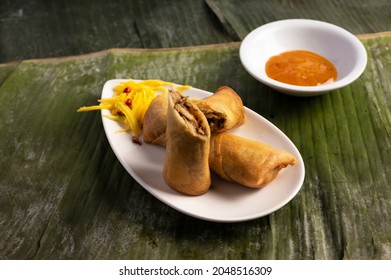 Spring Rolls  With Sauce On The Side Resturant Menu