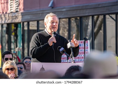 SPRINGFIELD IL, UNITED STATES - Jan 22, 2017: Womens March: Hundreds Of Thousands Of Women Gathered In Washington On Saturday In A Kind Of Counterinauguration  After Trump Takes Office Friday.