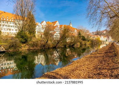 Springtime Discovery Tour Through The University Town Of Tübingen On The Neckar - Baden-Württemberg - Germany