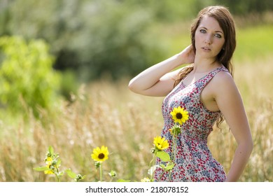 Flowers tight brunette teen posing consider Opinion flowers tight brunette teen posing something