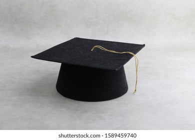 The Square Academic Cap Isolated , Graduate Cap, Cap, Mortarboard Or Oxford Cap, Academic Dress