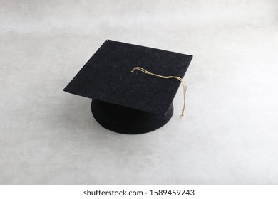 The Square Academic Cap Isolated , Graduate Cap, Cap, Mortarboard Or Oxford Cap, Academic Dress