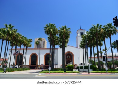 Square In Front Of The Train Station In Los Angeles