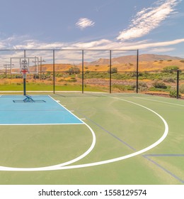 Square Outdoor Basketball Court And Three Point Line