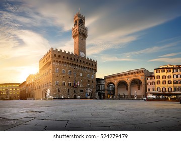 Square of Signoria in Florence at sunrise, Italy.