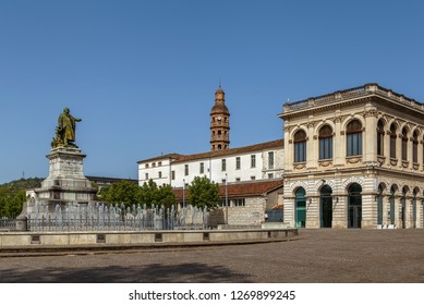 Square With Statue Of Leon Gambetta In Cahors, France