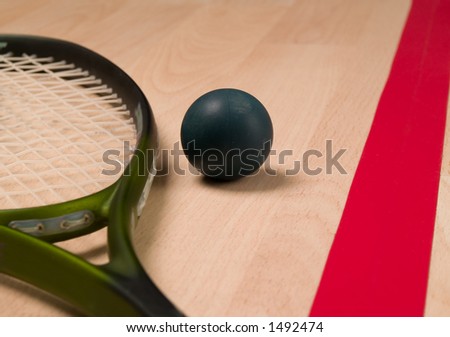 Squash ball and racket